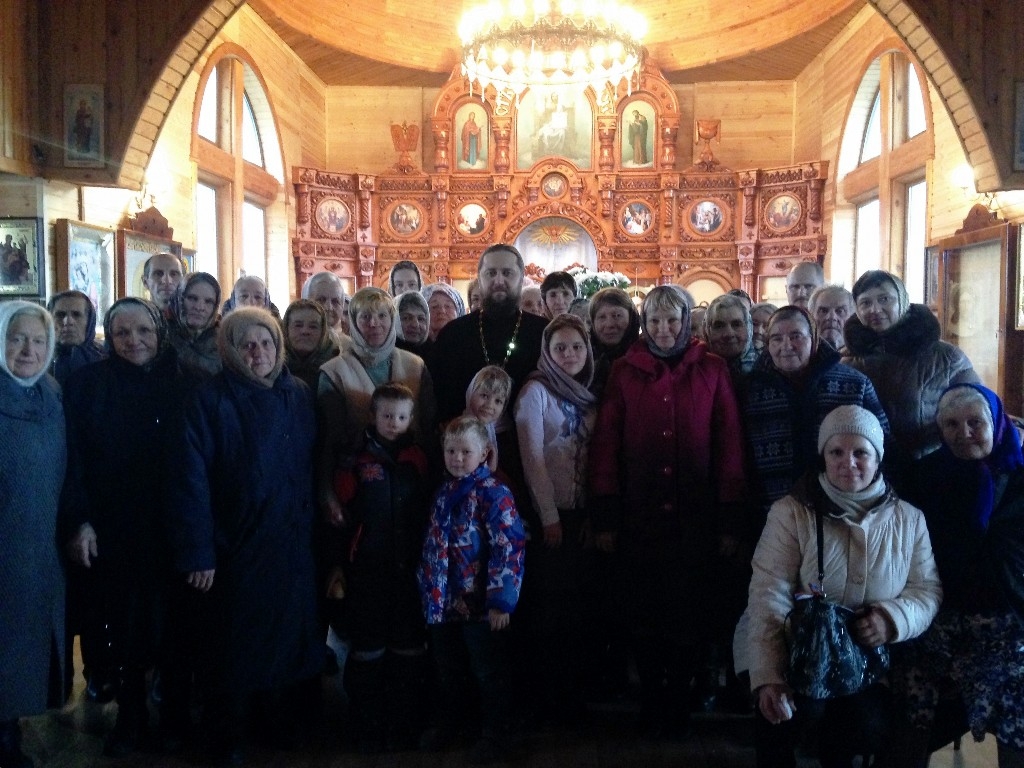 Жители села Новополянье отметили престольный праздник