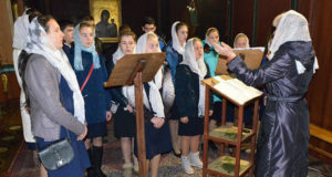В Вознесенском соборе г. Ельца состоялась праздничная Литургия с участием хора Православной гимназии