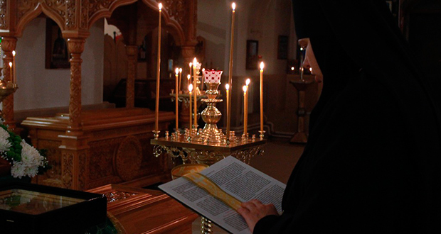 В Сезеновской обители молитвенно почтили память ее основателя — преподобного Иоанна Сезеновского