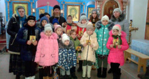 11 декабря делегация школьников совершила экскурсию по православным местам Елецкого района