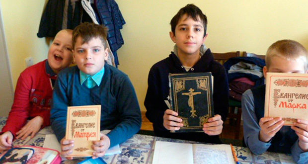 День православной книги в воскресной школе Никольского храма