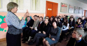 Сотрудники ЦЗМ "Колыбель" встретились со старшеклассниками