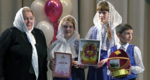 Воспитанники воскресной школы Знаменского монастыря участвовали в международном конкурсе-фестивале «Пасхальное яйцо 2017»