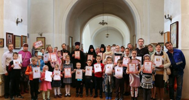 В воскресной школе Знаменского монастыря подведены итоги учебного года