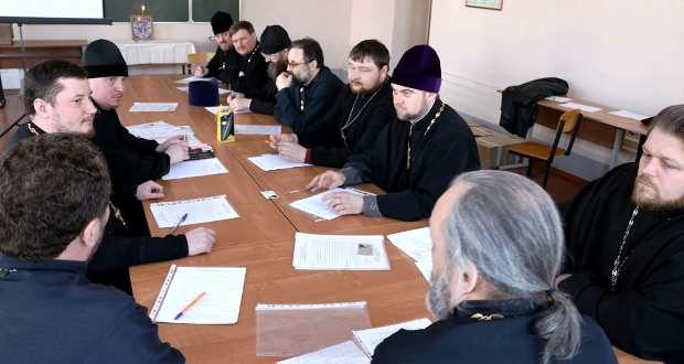 Семинар «Трезвенная работа на приходе» среди духовенства Данковского и Лев Толстовского благочиний