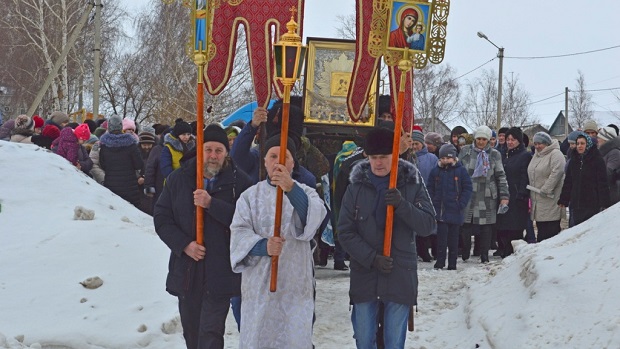 Крестный ход с иконой Божией Матери «Избавительница от бед» завершил свое шествие в Чаплыгинском благочинии