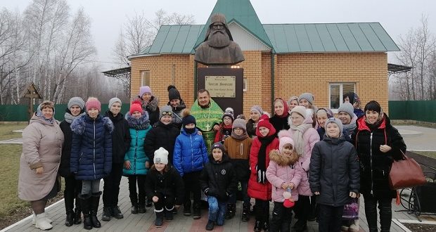 Воскресная школа лебедянского Казанского собора побывала на литургии в Шовском
