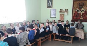 Учащиеся 4 «Б» класса СОШ №4 г. Чаплыгина пришли на экскурсию в Троицкий собор