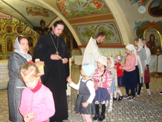 Для воскресной школы Вознесенского собора состоялся молебен на начало нового учебного года