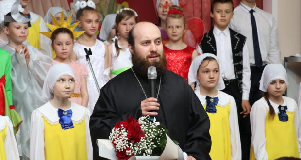 В Долгоруково прошли праздничные концерты, посвященные Воскресению Христову