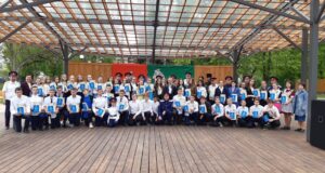 В парке Победы города Данкова девятиклассникам вручили свидетельства об окончании казачьих классов