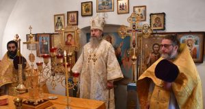 Епископ Максим совершил Литургию в храме преподобного Сергия Радонежского