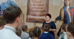 Воспитанники воскресной школы «Возрождение» посетили событийную выставку «Виват Раненбург»