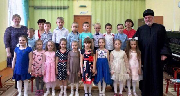 В детских садах «Колокольчик», «Теремок» и «Светлячок» г. Чаплыгина прошли праздники Светлой Пасхи