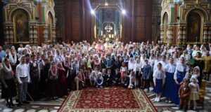 Божественная литургия с участием хоров воскресных школ храмов города Ельца
