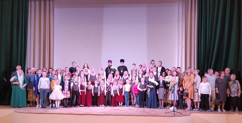 Состоялся отчётный концерт воскресной школы Троицкого храма города Ельца