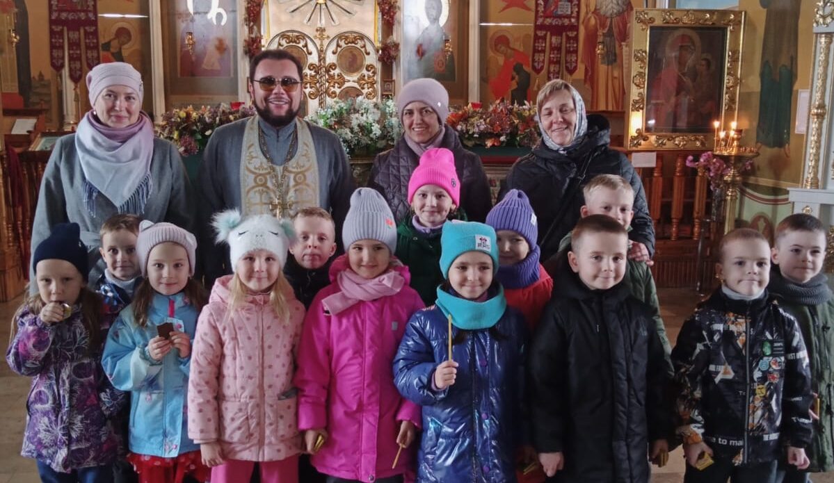 Воспитанники детского сада №8 г. Данкова посетили Тихвинский собор