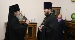 Владыка поздравил с юбилеем благочинного Данковского церковного округа протоиерея Николая Стаднюка