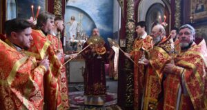 В субботу Светлой Седмицы епископ Максим посетил Казанский собор города Лебедяни